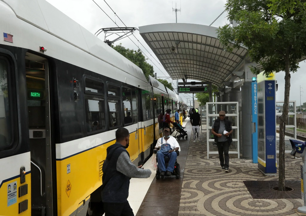 ダラスDARTライトレール